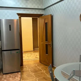 In Baku 150.0 m² apartment is for rent - Image 2