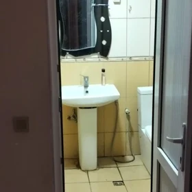 In Baku 50.0 m² apartment is for rent - Image 10