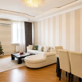 In Xətai rayonu 135.0 m² apartment is for sale - Image 2