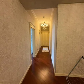 In Baku 155.0 m² apartment is for rent - Image 2