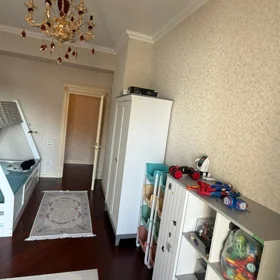 In Baku 155.0 m² apartment is for rent - Image 4