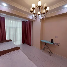 In Baku 90.0 m² apartment is for rent - Image 8