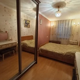 In Baku 60.0 m² apartment is for rent - Image 3