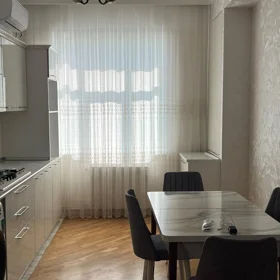 In Baku 135.0 m² apartment is for rent - Image 2