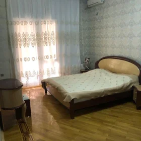 In Baku 140.0 m² apartment is for rent - Image 7
