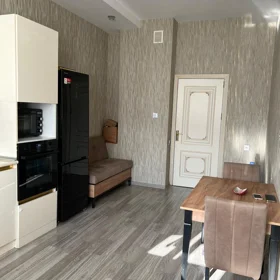 In Baku 100.0 m² apartment is for rent - Image 8