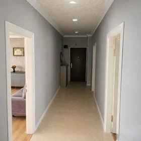 In Baku 100.0 m² apartment is for sale - Image 2