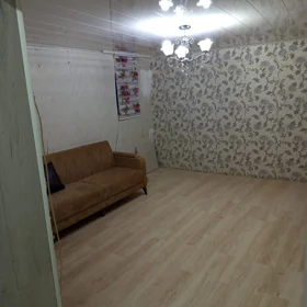 In Baku 70.0 m² house with 3.0 rooms is for rent - Image 4