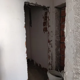 In Baku 125.0 m² apartment is for sale - Image 5
