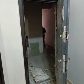 In Baku 125.0 m² apartment is for sale - Image 6