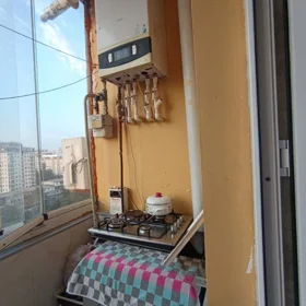 In Baku 130.0 m² apartment is for sale - Image 10