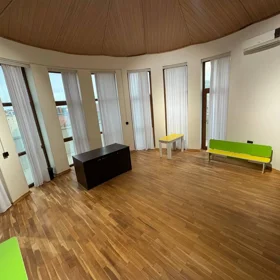 In Baku 1000.0 m² office is for rent - Image 3