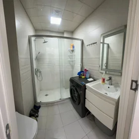In Baku 70.0 m² apartment is for rent - Image 8