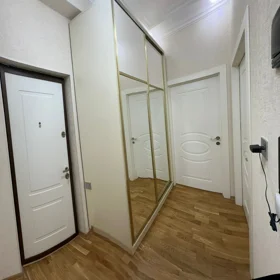 In Baku 70.0 m² apartment is for rent - Image 9
