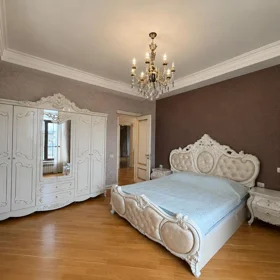 In Xəzər rayonu 250.0 m² house with 5.0 rooms is for sale - Image 8