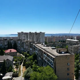 In Baku 65.0 m² apartment is for sale - Image 4