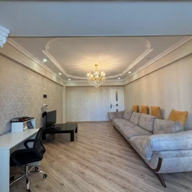In Baku 52.0 m² apartment is for rent - Image 3