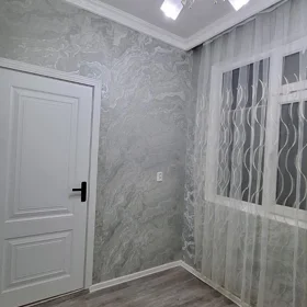In Baku 90.0 m² apartment is for sale - Image 2