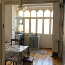 In Baku 90.0 m² apartment is for sale - Image 6