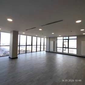 In Baku 78.0 m² office is for rent - Image 2