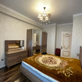In Baku 137.0 m² apartment is for sale - Image 7