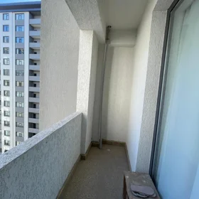 In Baku 137.0 m² apartment is for sale - Image 9