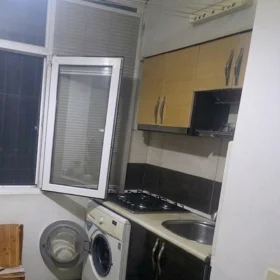 In Baku 30.0 m² apartment is for sale - Image 2