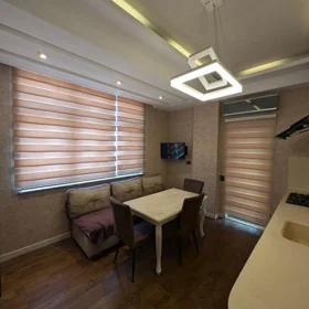 In Baku 135.0 m² apartment is for rent - Image 9