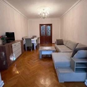 In Baku 75.0 m² apartment is for rent - Image 2