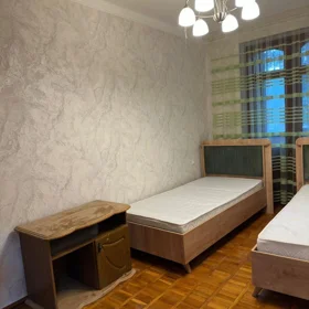 In Baku 75.0 m² apartment is for rent - Image 3