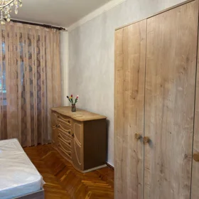 In Baku 75.0 m² apartment is for rent - Image 5