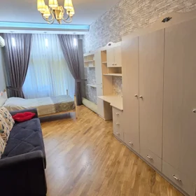 In Baku 170.0 m² apartment is for rent - Image 5