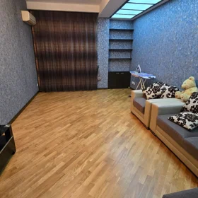 In Baku 170.0 m² apartment is for rent - Image 6