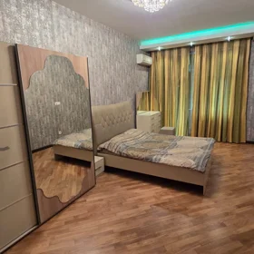 In Baku 170.0 m² apartment is for rent - Image 7