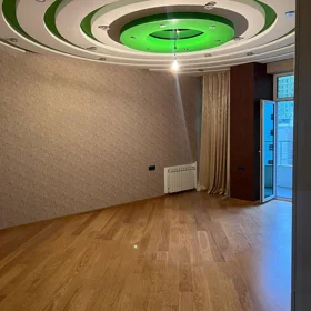 In Baku 177.0 m² apartment is for sale - Image 4