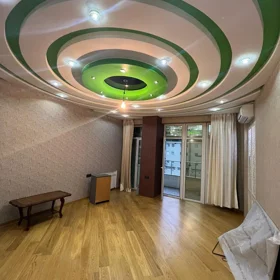In Baku 177.0 m² apartment is for sale - Image 5