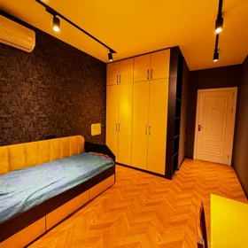 In Baku 107.0 m² apartment is for rent - Image 9