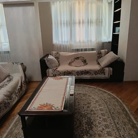 In Baku 90.0 m² apartment is for rent - Image 3