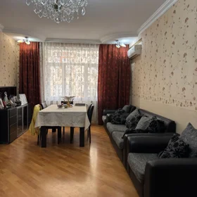 In Baku 120.0 m² apartment is for sale - Image 4