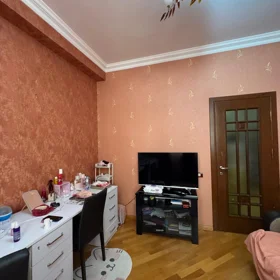 In Baku 120.0 m² apartment is for sale - Image 10