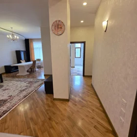 In Baku 120.0 m² apartment is for rent - Image 5