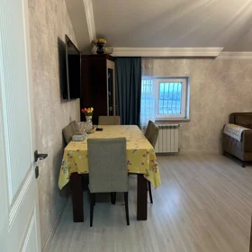 In Baku 60.0 m² apartment is for sale - Image 3