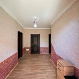 In Xəzər rayonu 108.0 m² house with 3.0 rooms is for sale - Image 3