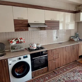 In Baku 72.0 m² apartment is for sale - Image 2