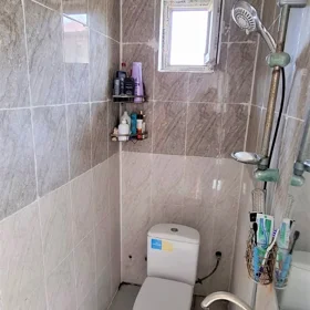 In Rəsulzadə qəsəbəsi 150.0 m² house with 5.0 rooms is for sale - Image 2