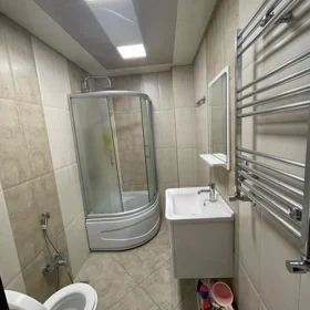 In Binəqədi rayonu 58.0 m² apartment is for rent - Image 2