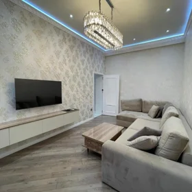 In Baku 93.0 m² apartment is for sale - Image 4