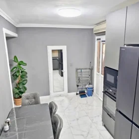 In Baku 60.0 m² apartment is for rent - Image 9
