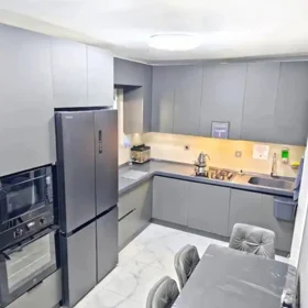 In Baku 60.0 m² apartment is for rent - Image 10