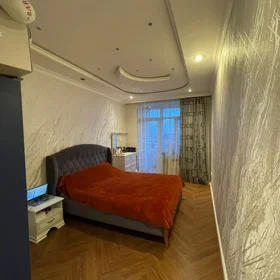 In Baku 125.0 m² apartment is for sale - Image 6